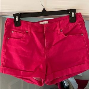 Magenta pink stretchy jean shorts